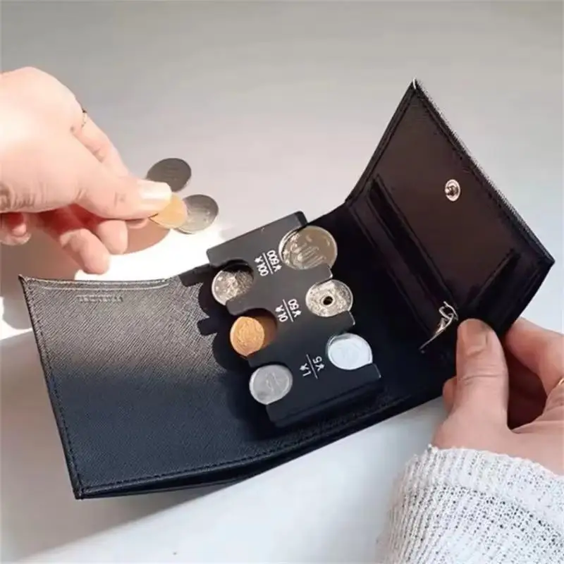 Einfache dreifach gefaltete Geldbörse aus PU-Leder, multifunktionale kurze Geldbörse, Münzfach, Mini-Tasche, Kartenhalter für den täglichen Gebrauch, Geschäftsreisen und Reisen. – Detail 5