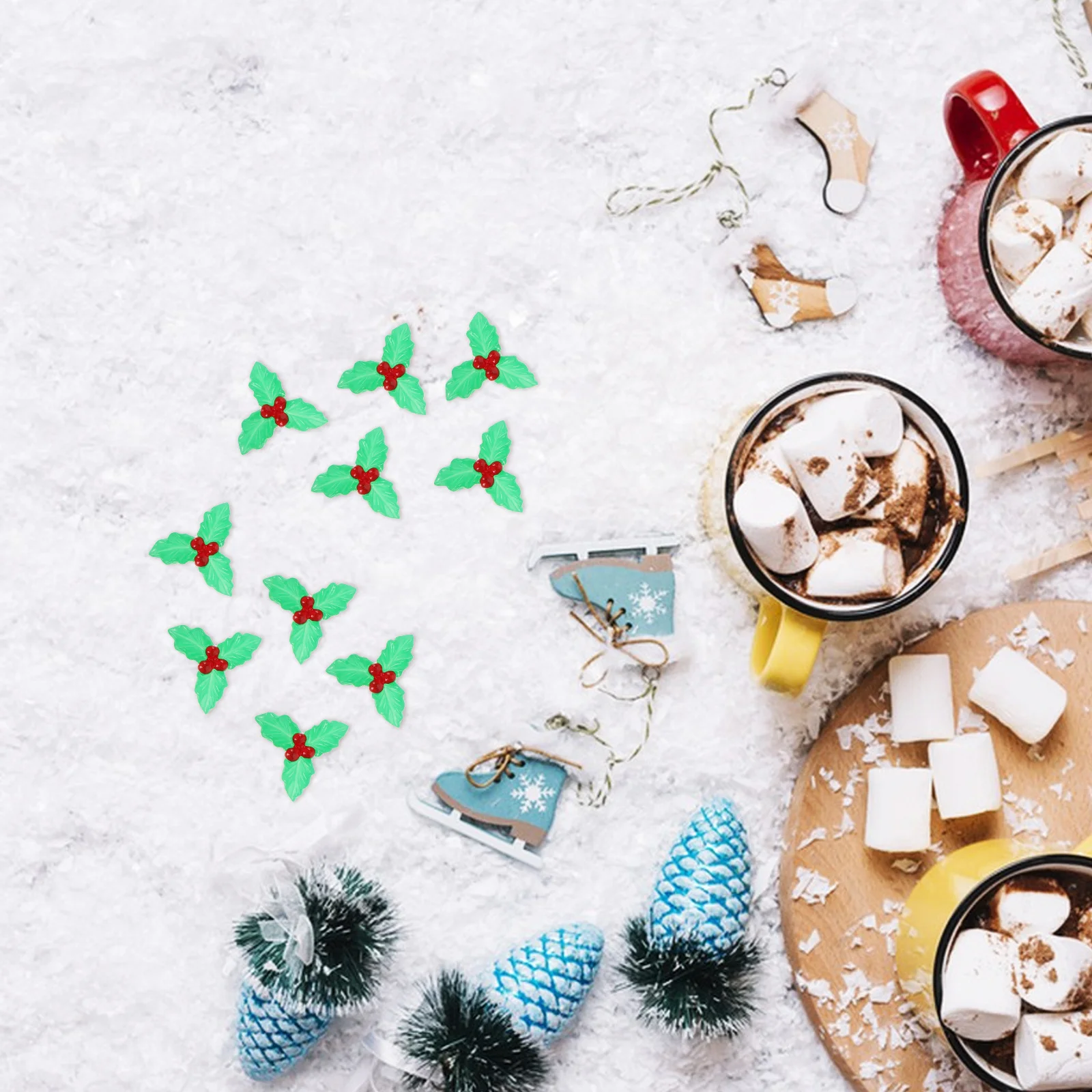 

20Pcs Miniature Holly Berry Leaves Christmas Tree DIY Ornament Seasonal Holiday Home Party Decorations Leaves Home Wreath Craft