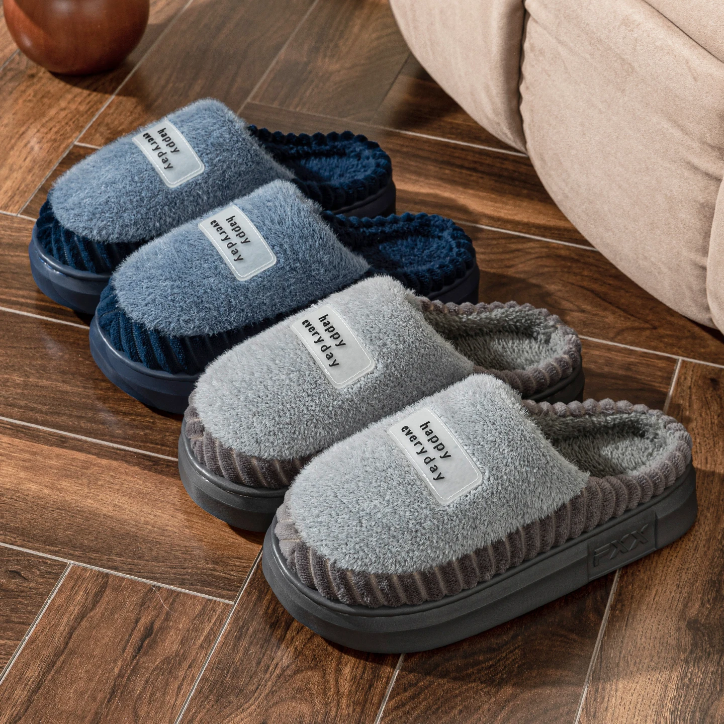 Winterwarme Hausschuhe für Damen und Herren, dicke Plüsch-Plateauschuhe aus EVA, leise, rutschfest, für drinnen und draußen, gemütliche Schlafzimmer-Pantoletten – Detail 3