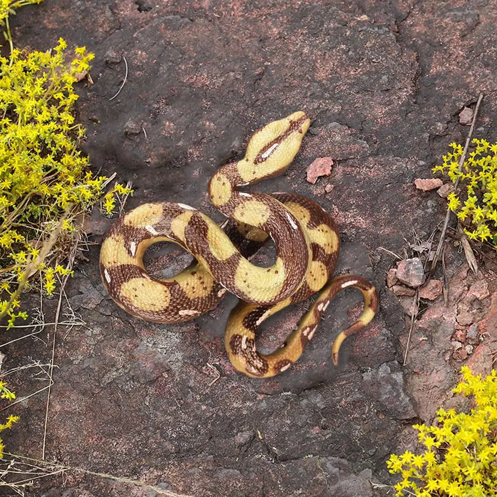 Realistic Fake Snake Toy Rubber Gag Toys Python Snake Action Figure for Halloween Prank Props High Simulation Snake Model