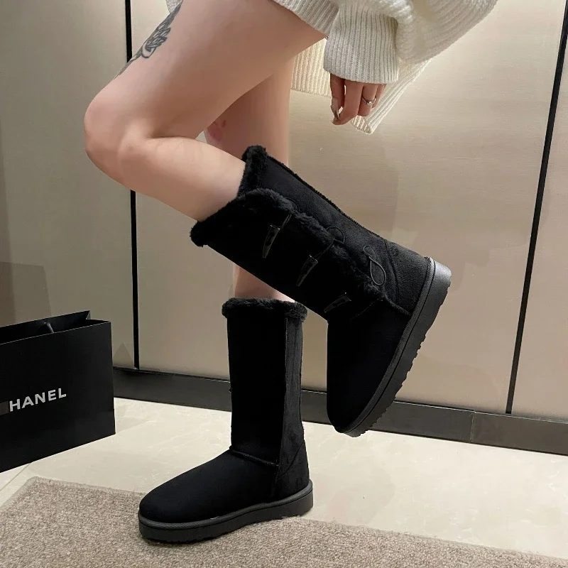 Scarpe da donna Classic Ladies Girls Winter Snow Boots Warm Leather Fur Plus stivali alti al ginocchio in velluto sneaker invernale alla caviglia