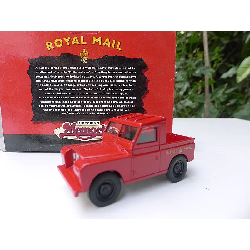 

COOGI 1:64 Scale Royal Mail SWB Landrover Transport Plastic Car Model Collectible Toy Gift Souvenir Display Ornament