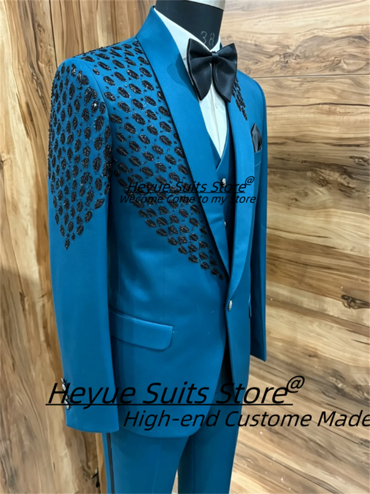 Shiny Handsome Men Suits Custo - Men'S Grooming Set 评论和价格