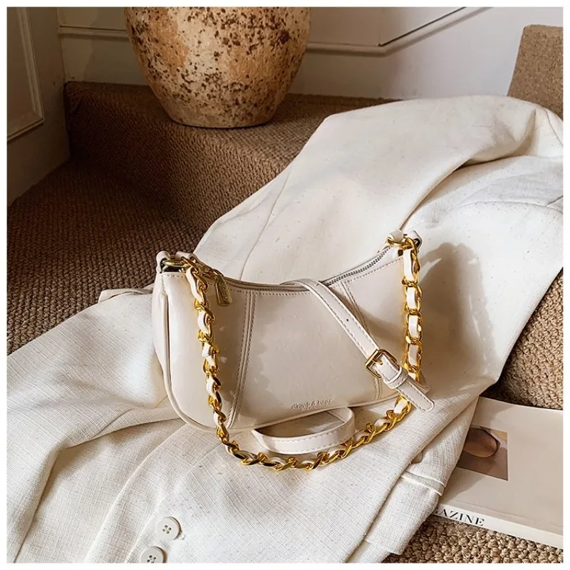 Fashionable Leather Diaper Bag Minimalist Solid Color Satchel High-End Vintage Clutch for Ladies Shopping Party