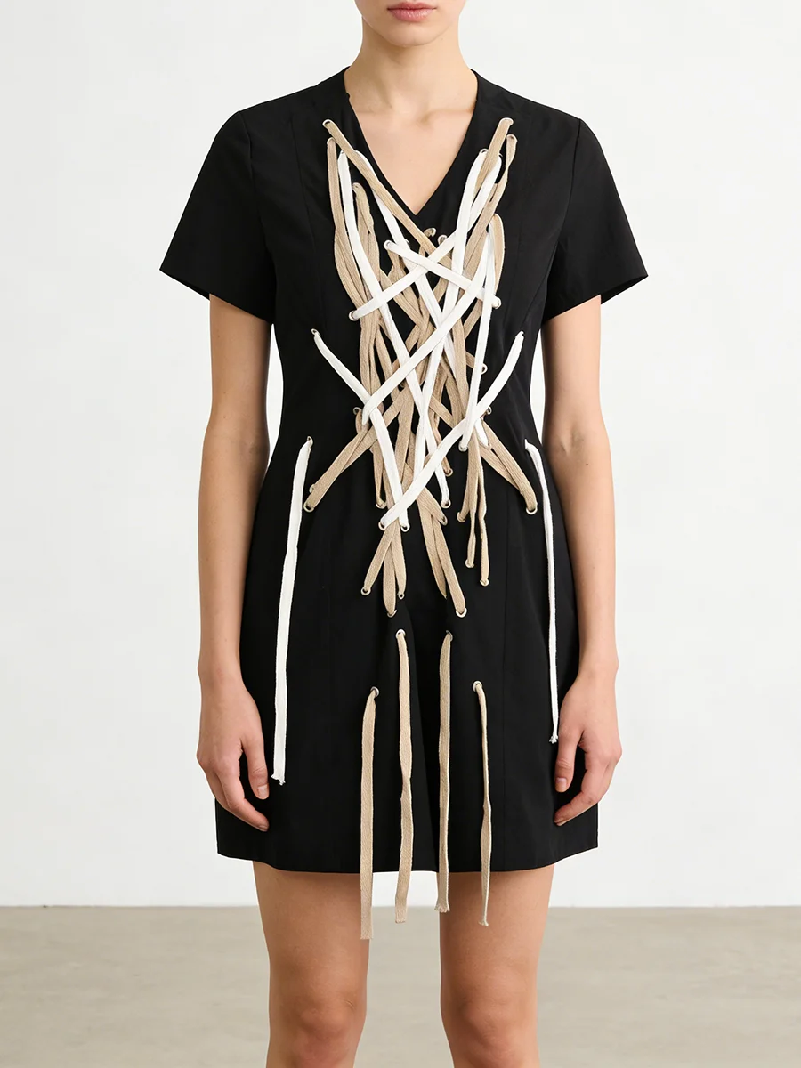 TWOTWINSTYLE Black Loose Spliced Bandage Dresses for Women O Neck Short Sleeve Streetwear Design Dress Female Summer Fashion New