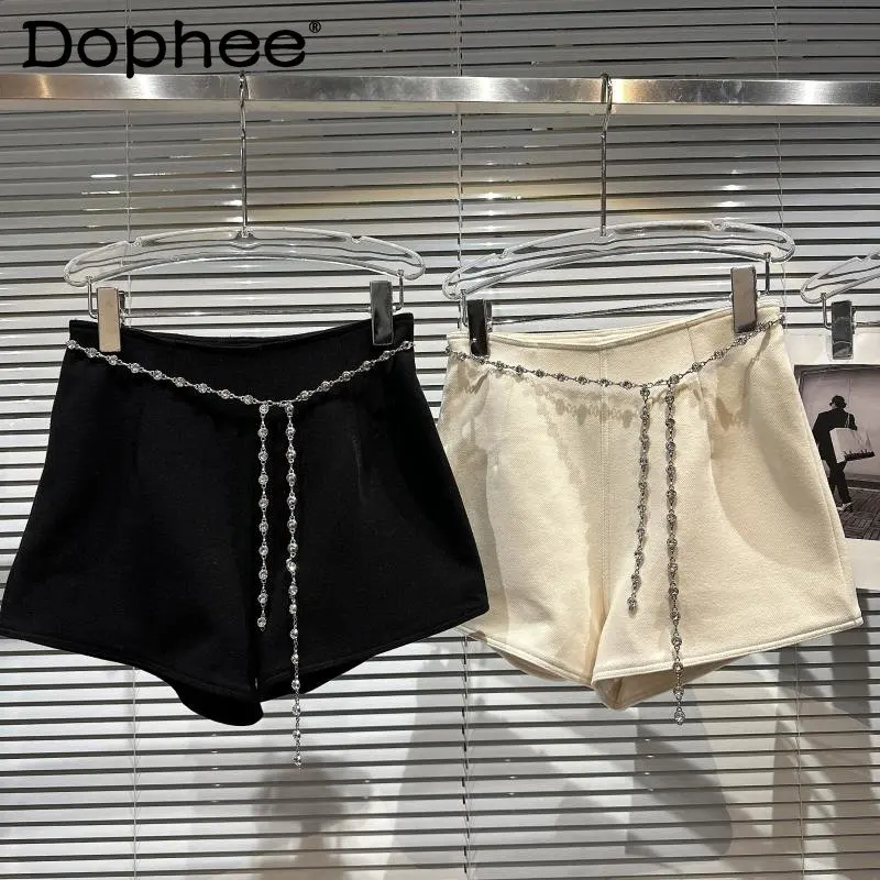 Heavy Industry Rhinestone Chain Black Casual Shorts Female Temperament Socialite Woolen Shorts Female 2022 Winter New Hot Pants