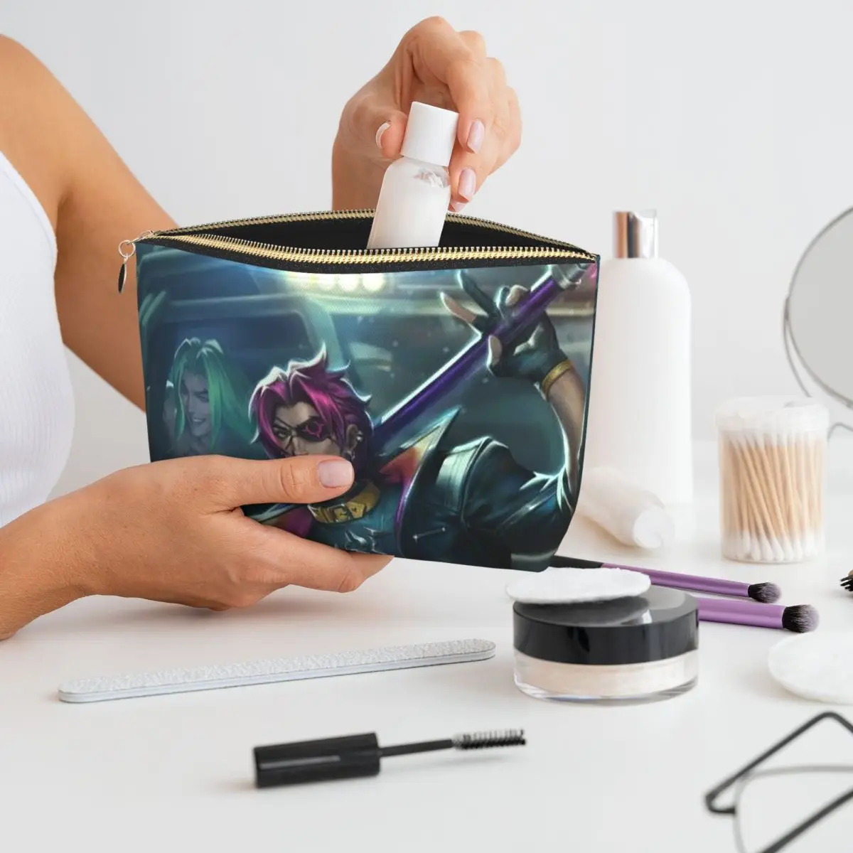 

Kayn LOL League Of Legends Game Women Cosmetic Bags Travel Makeup Organizer Pouch Toiletry Storage Dopp Kit Case