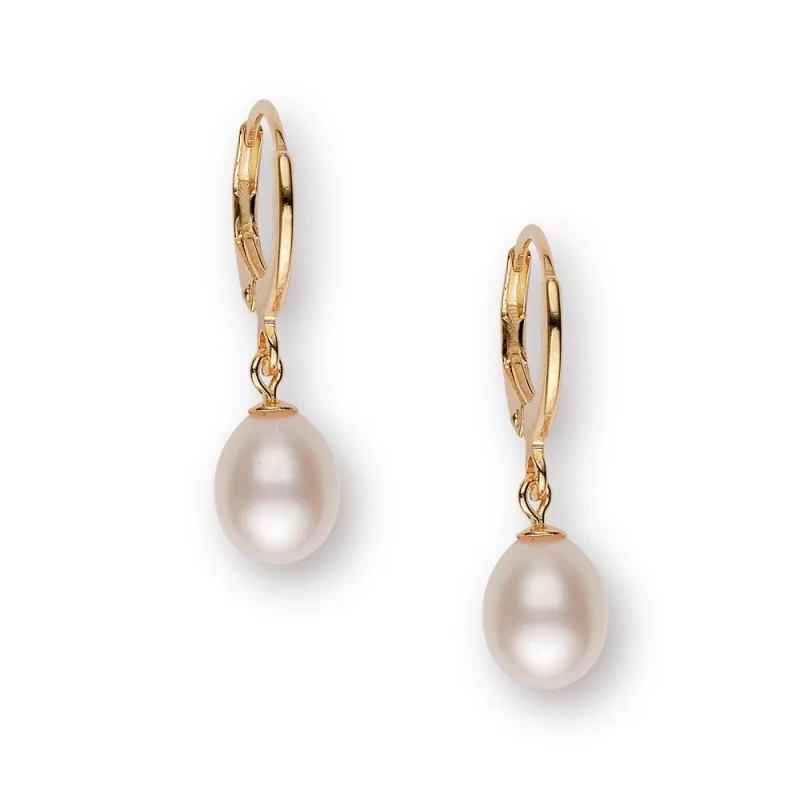 S925 sterling silver natural freshwater pearl , fashionable and versatile earrings