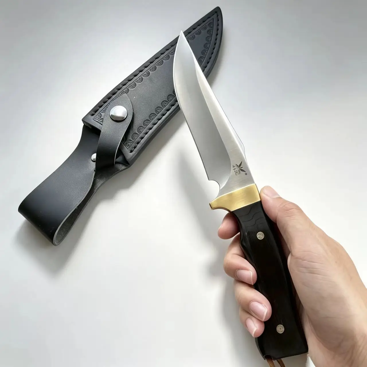 High Hardness One Piece Fixed Blade Knife Sharp Portable Outdoor Camping Small Knife Multifunctional Household Fruit Veg Knife