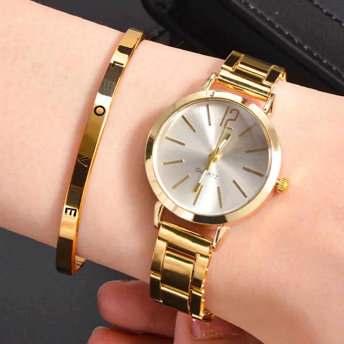 2pcs Bracelet Watch Set Ladies Fashion Simple Digital Alloy with Quartz Watch LOVE Bracelet Stainless Steel Women Watches Gift