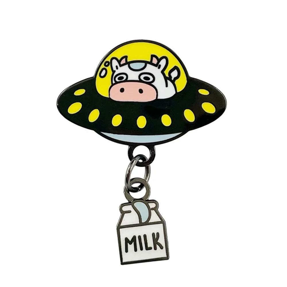 Creative Cow On the Airship Enamel Lapel Pin Custom Milk Box With Chain Badges Farm Animal Brooches Backpack Jeans Accessories