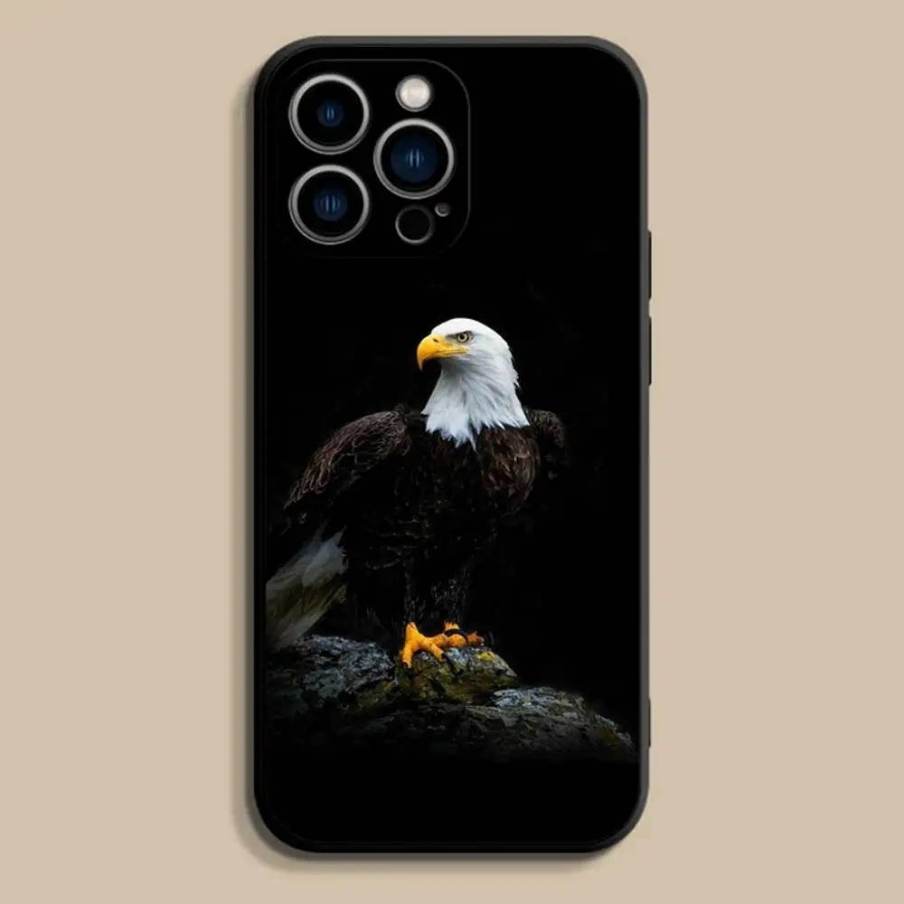 حافظة هاتف E-Eagle Cool Animal لهاتف iPhone 17,16,15,14,13,12,Pro,Max,Plus,E,SE4,Air,غطاء ناعم أسود صغير