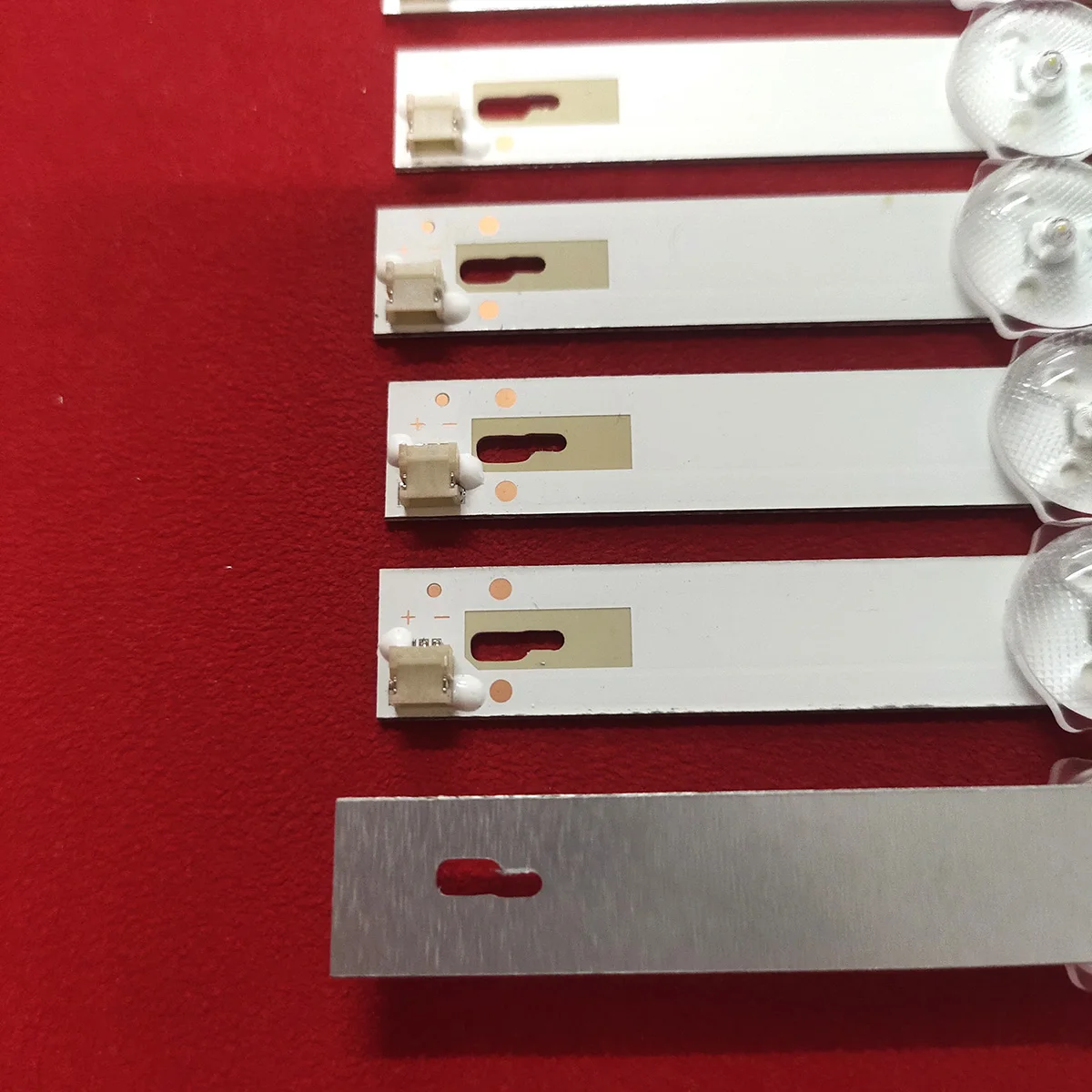 Listwa podświetlająca LED do 55PUF6092 K550WDC1 A2 4708-K550WD-A2113N01 471R1P79 4708-K55WDC-A1113N01