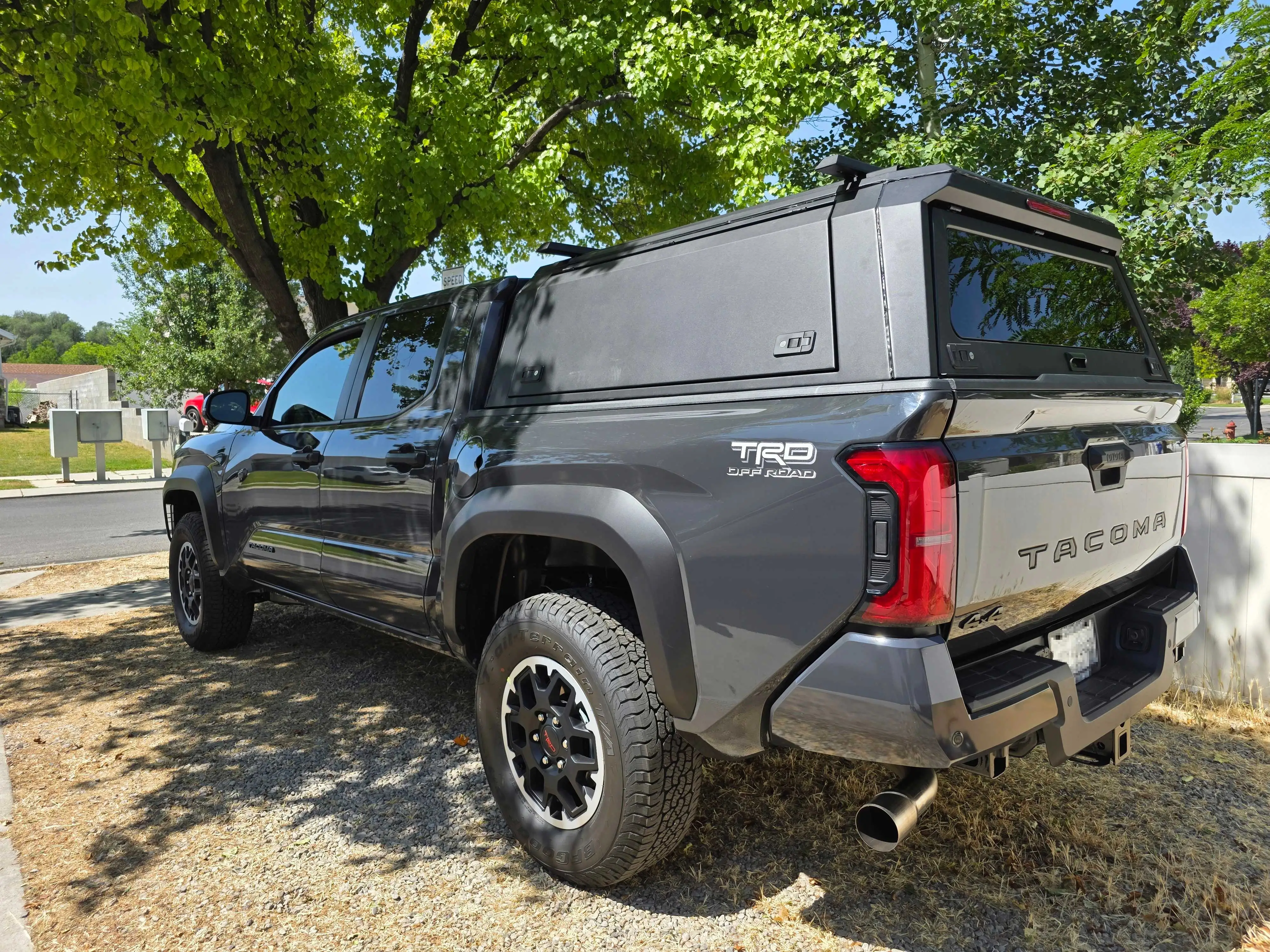 

CoolCar Customized 4x4 Hard Top Truck Canopy Waterproof Exterior Accessories For Gladiator RAM For Tacoma For