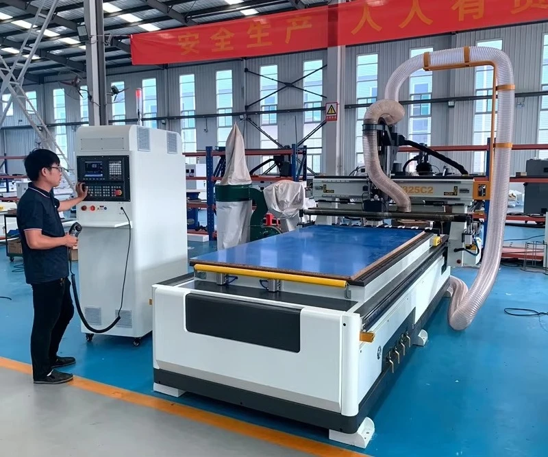 High Precision RZ1325C 4*8ft Engraving Industrial Multifunctional ATC CNC Router Engraving Machine