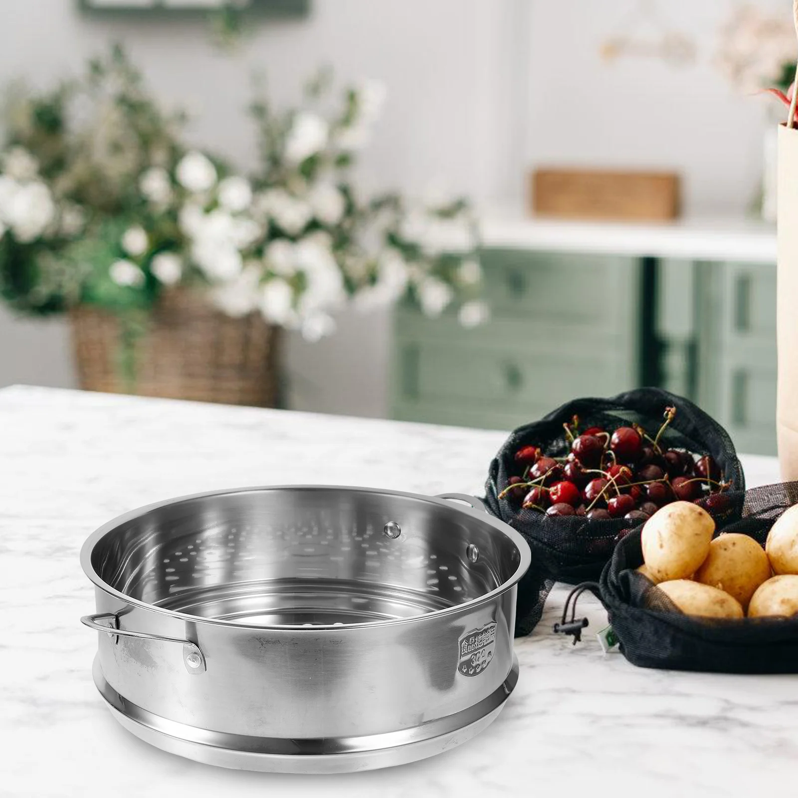 

Premium Stainless Steel Steamer Kitchen Steamer for Vegetables Dumplings Rice Eggs Fish Multi-functional Household Steaming Rack
