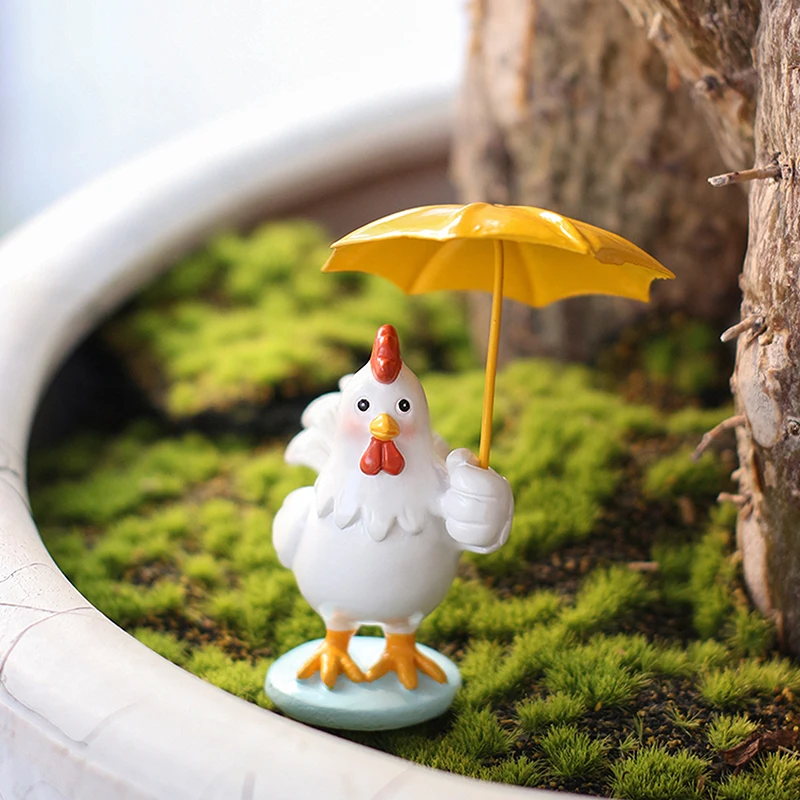 Sommer-Winter-Hahn-Figur mit Regenschirm, Miniatur-Harzstatue, Hahn-Deko für Feengarten, Heimdekor-Kollektion