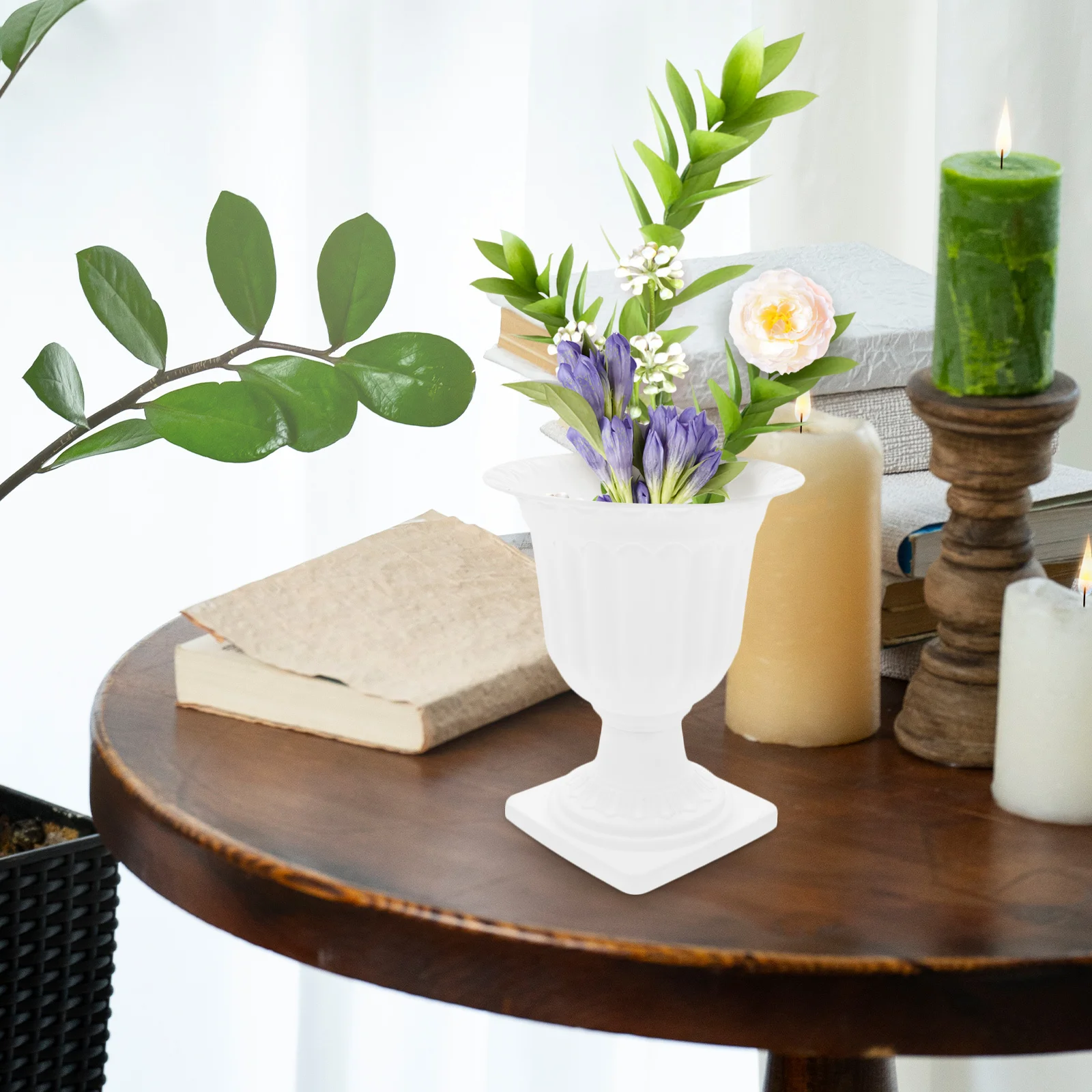 

Small Plastic Roman Durable Decorative Plant Pot For Wedding Party Garden Indoor Outdoor Use Wedding Flower Pot Plastic