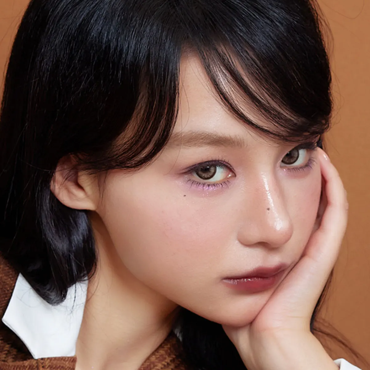 haggard Emo Monster Melting Glossy Balm,Solid Glossy Balm Texture,Lightweight Non-Sticky,Natural Color Payoff,Lip Highlighting