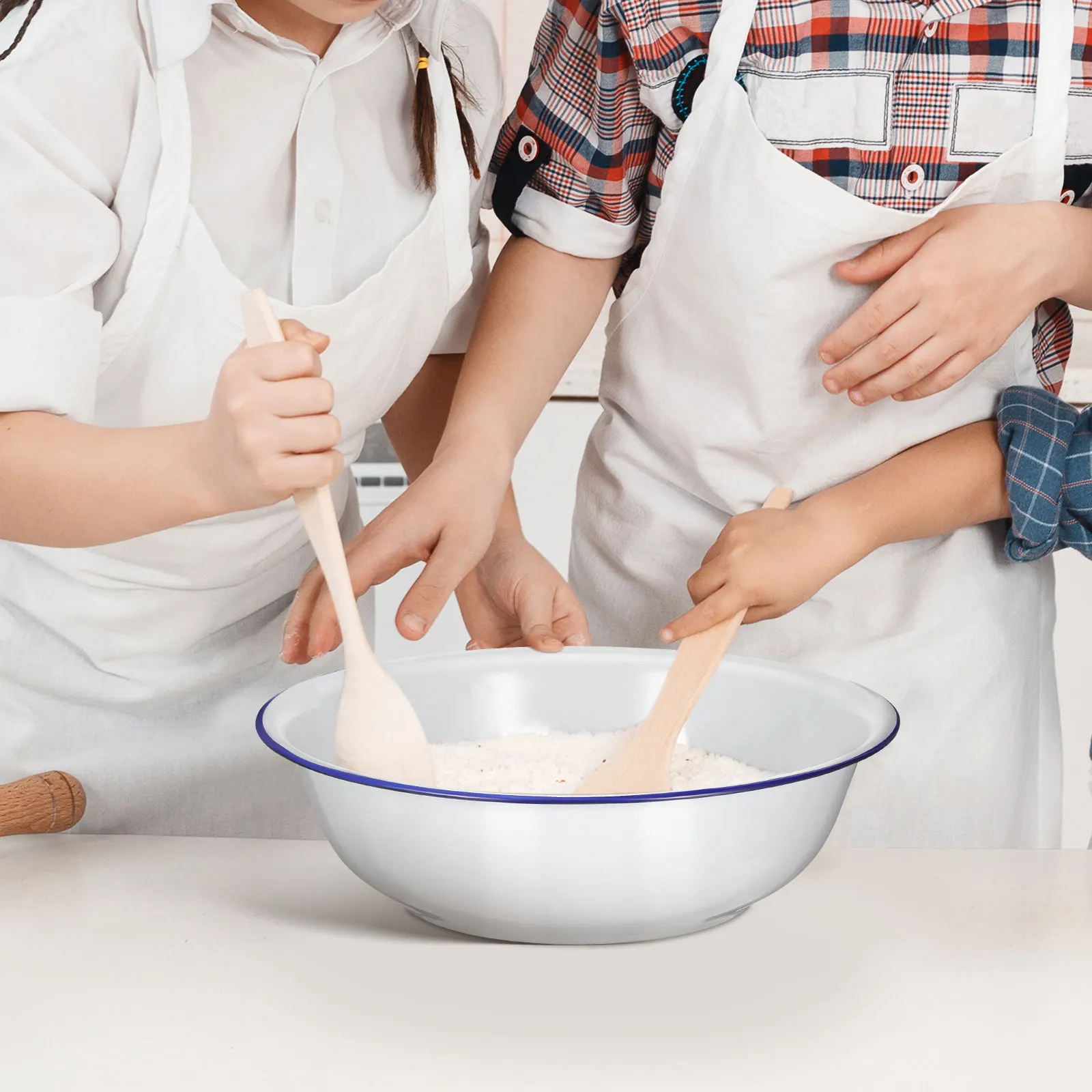 

Large Vintage Bowl For Vegetables Fruits Clothes Basin Basin Kitchen Enamel Mixing Bowl Use Enamel Mixing Bowls