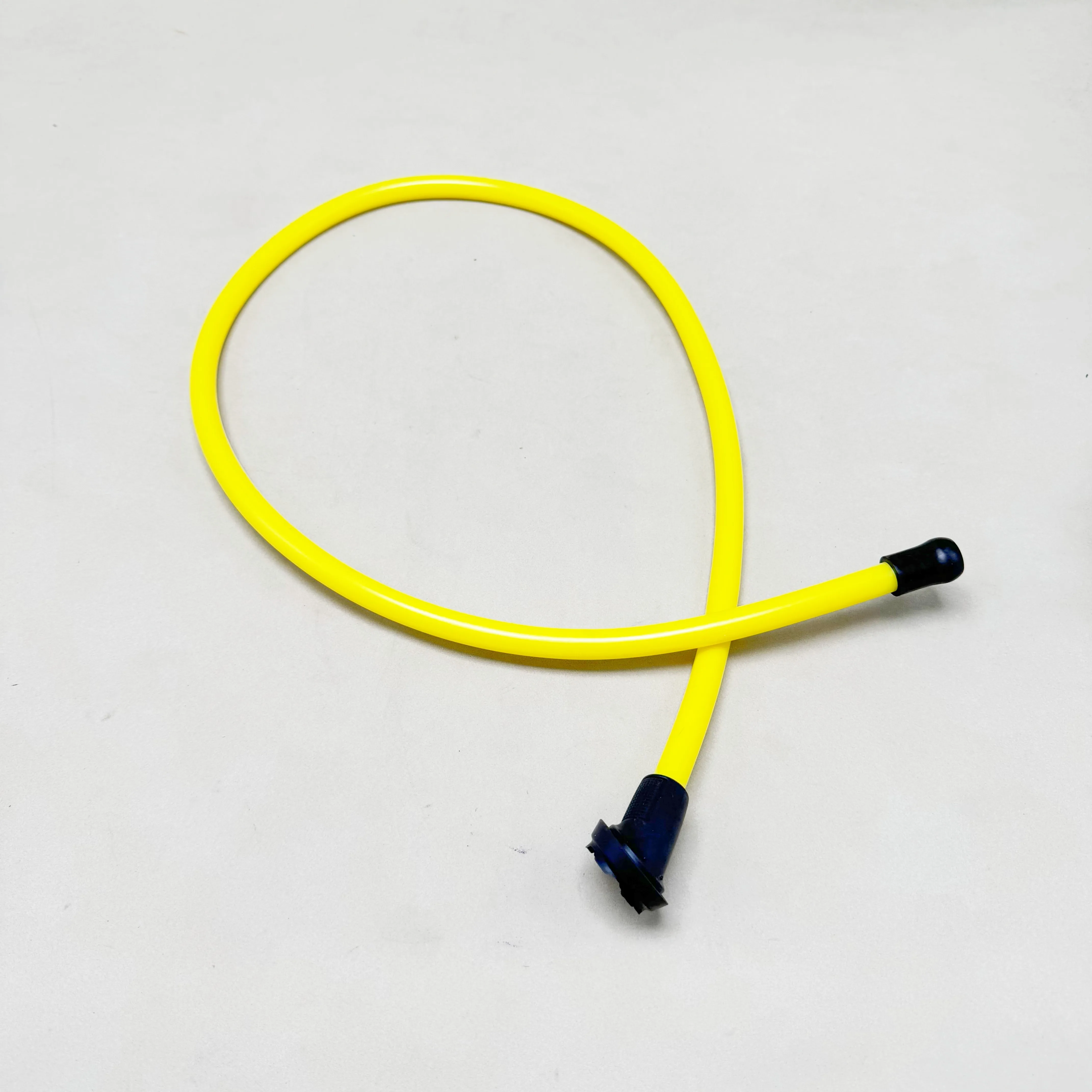 

Front Sunroof Drain Hose For Audi A4 A5 B9 Q5 Water Drain Tube Pipe OEM 8WD877201 Replacement Leak Fix