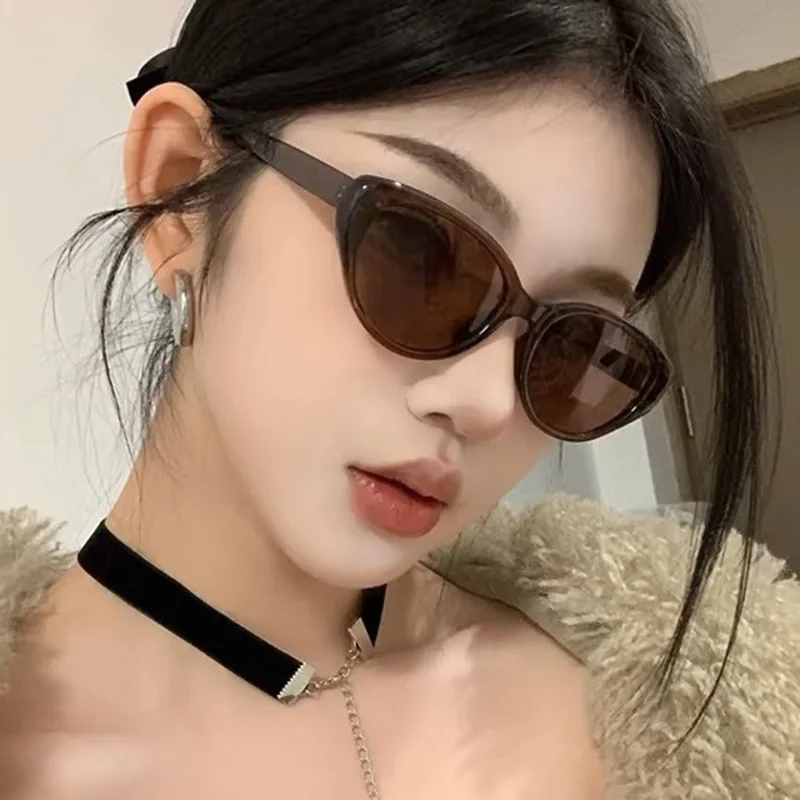 13143 New Triangle Cat Eye Sunglasses Vintage Retro Sunglasses Trendy Shades