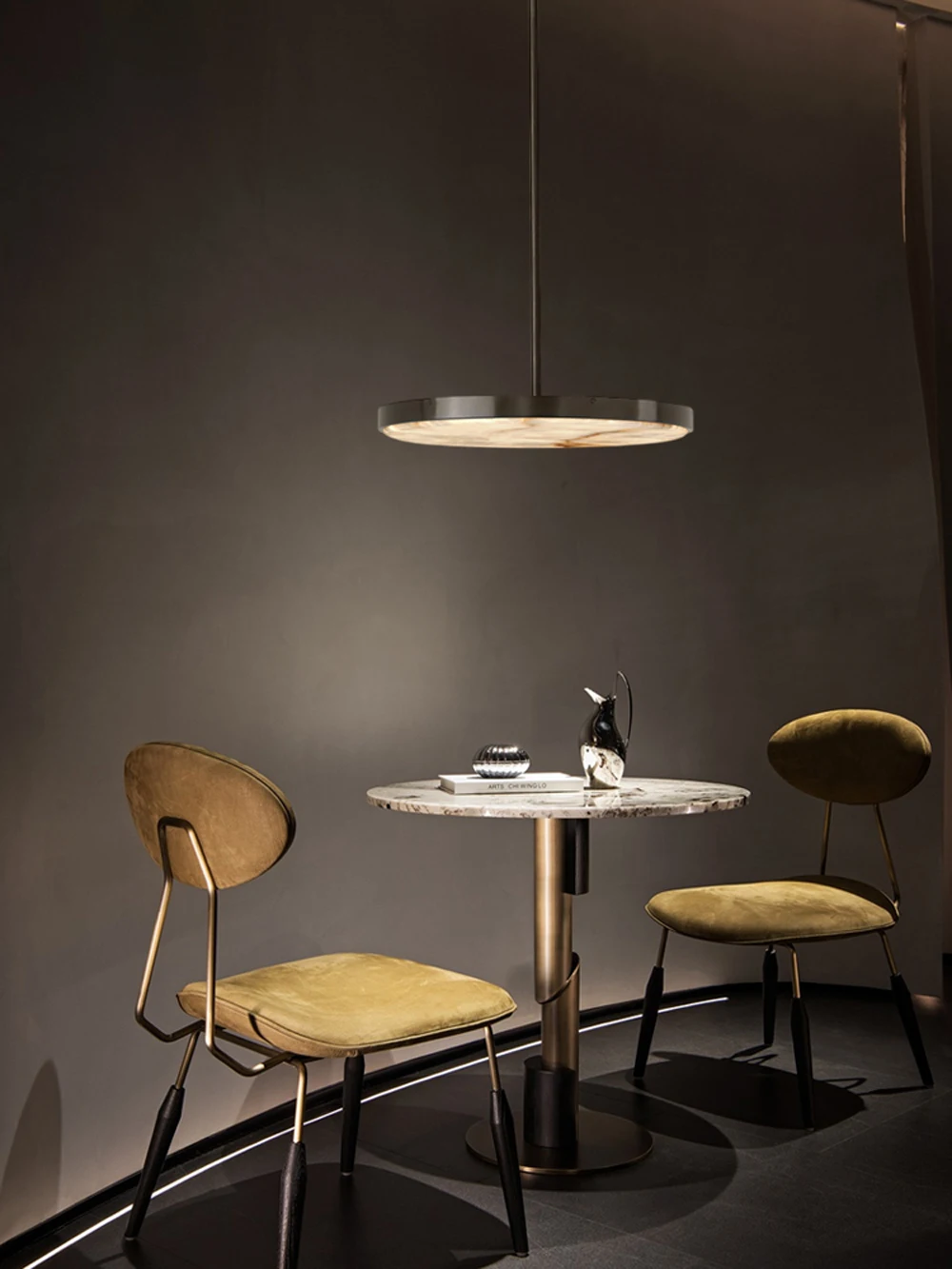 Gold Black 5CM Marble Round LED Pendant Light Alabaster