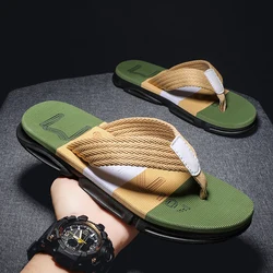 Sandália de dedo aberto respirável antiderrapante masculina, chinelo de praia com bloco colorido, chinelo exterior legal, moda juvenil casual, verão, novo, 2023