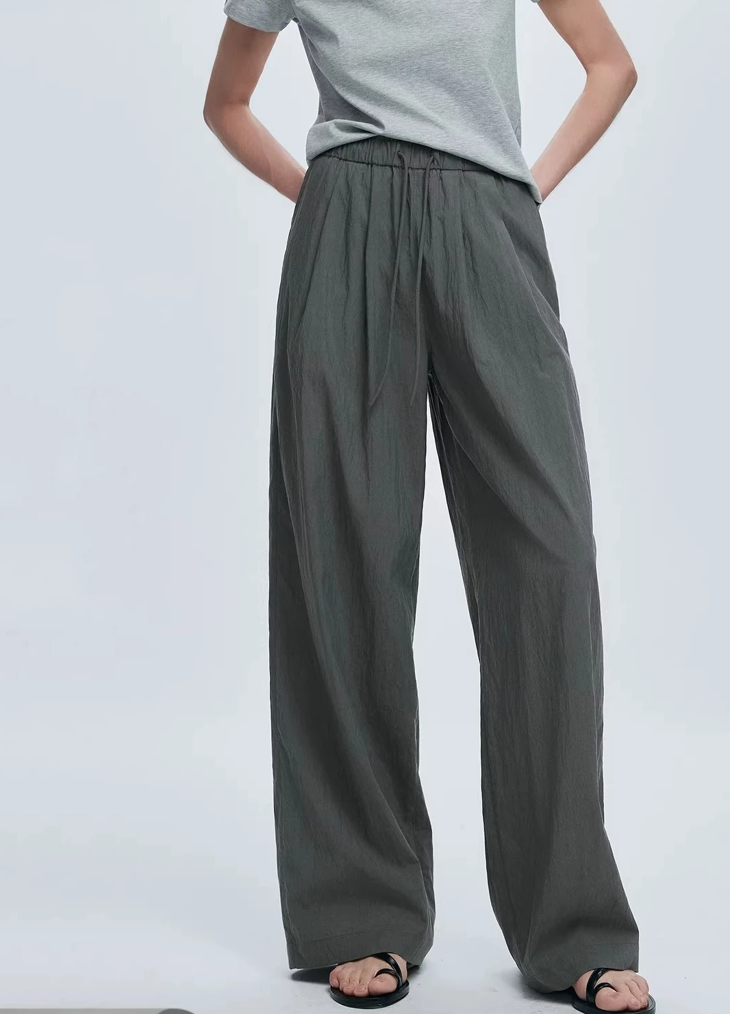 

Yamamoto pants female Pleated texture Spring/Summer 2025 Drooping makes one look slimmer Loose wide-leg pants thin