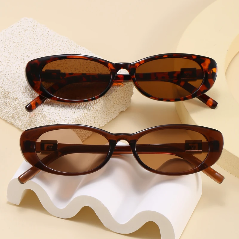 Protective Glasses New Small Cat Eye Sunglasses Women Rivet Decoration Fashion Sun Glasses Luxury Ladies Style Eyeglasses UV400 view 3