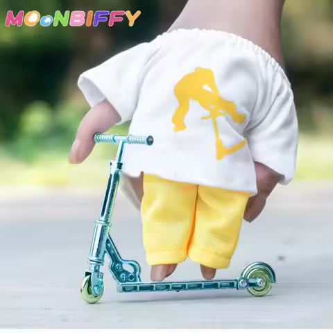 1PC Finger Tech Skateboards Mini Skate Park Ramp Sets Finger scooter Fingertip Bikes Fingerboard Extreme Sport Deck Novelty Toys