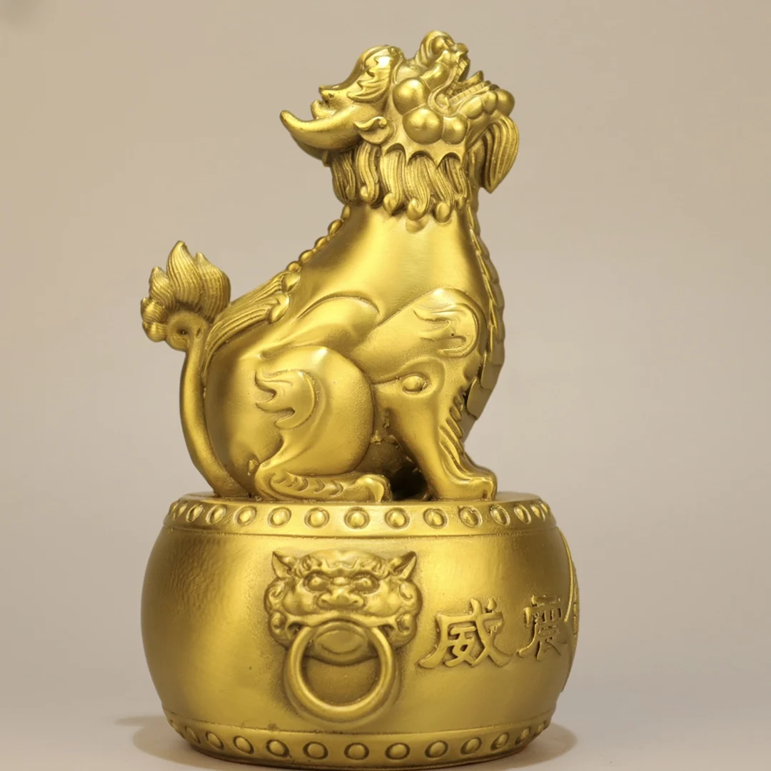 Brass Chao Tian Hou Pi Xiu Statue - Elegant Home Decoration and Business Opening Ornament for Living Room and Family Interiors