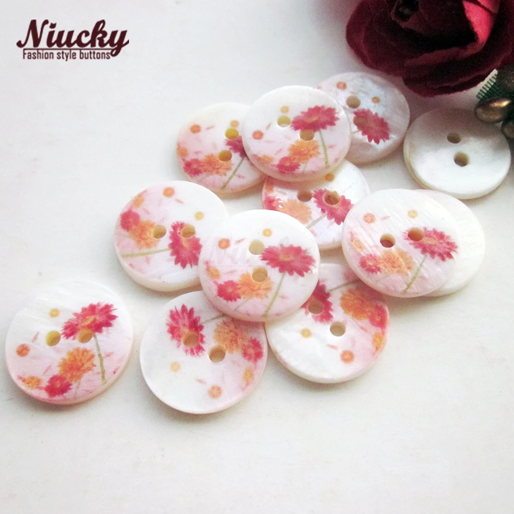 Niucky 15mm Painted Daisy Shell Sewing Buttons for Clothing  Spring Autum Summer Clothing Materials Suppies S0101-010