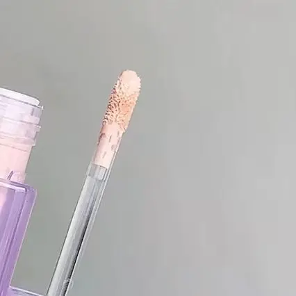 Corrector líquido ligero para imperfecciones en círculo oscuro, corrector cremoso que minimiza el acabado natural para maquillaje de pieles sensibles