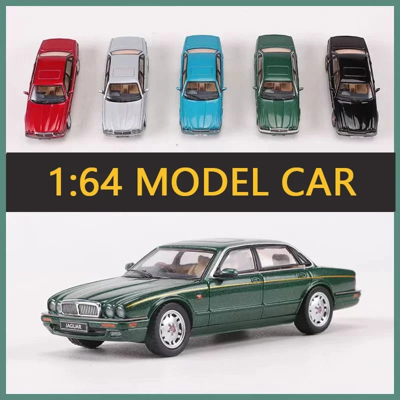 

Новинка модель автомобиля масштаб 1:64 литая игрушка Jaguar XJ (X300) классическая модель автомобиля коллекционные украшения подарки