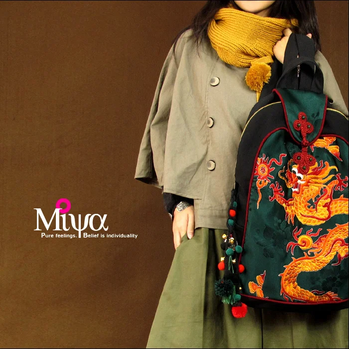 Chinese tradition Chic leisure travel dragon embroidery canvas backpack dragon ethnic bag schoolbag travelling bag Hiking bag