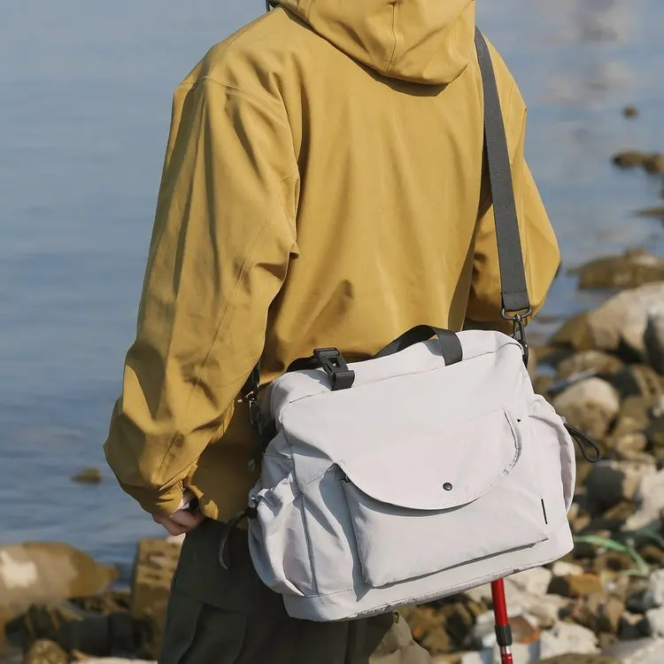 

Korean Version of Spliced Contrast Cloth Bag 2026 New High-end Large-capacity Commuting Versatile One-shoulder Crossbody Bag