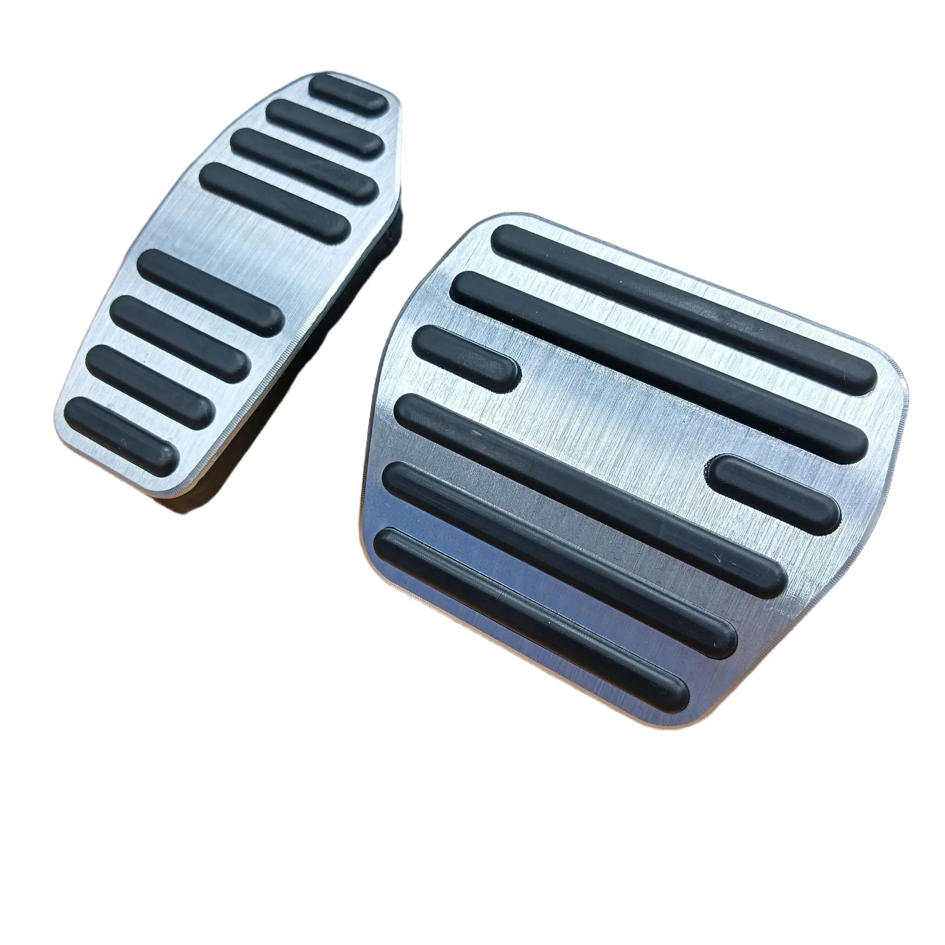 Pedals Cover For Mitsubishi Outlander 4 20212022 2023 2024 2025 Car Fuel Accelerator Brake Pedal Cover Trim Non-Slips Pad 3