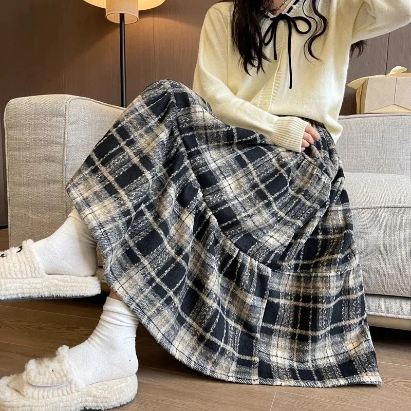 Lucyever 2024 New Woolen Plaid Skirt Women Y2K Vintage High Waist A-Line Long Skirt Woman Autumn Winter Thicken Spliced Pleated