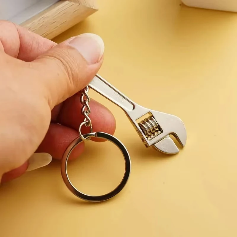 Thumbnail 3 - #20 Best Metal Keychains to Buy In 2026