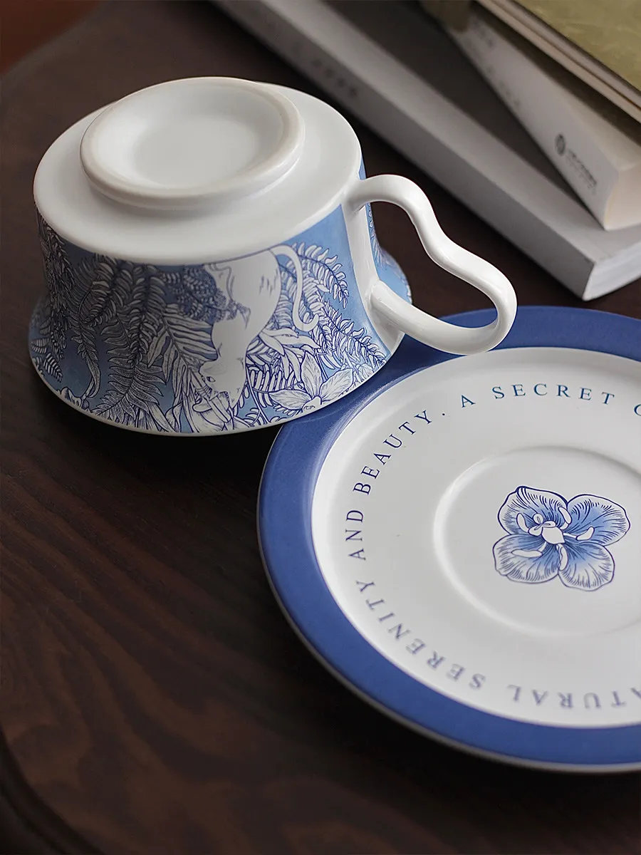 Retro Blue And White Cat Coffee Cup And Saucer Set for Afternoon Tea Breakfast High-End Gift for Women 290ml
