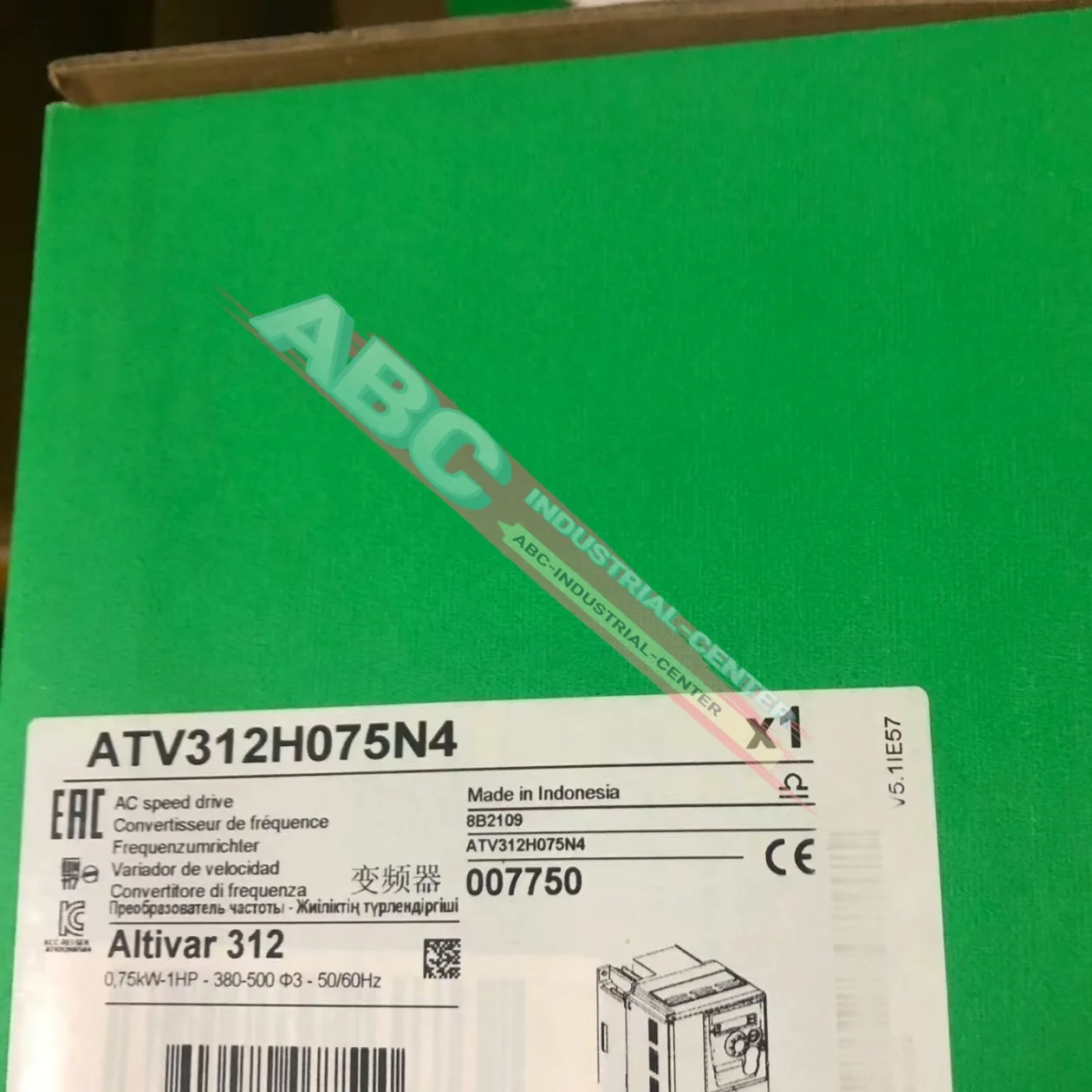

Инвертор двигателя ATV312H075N4, новый