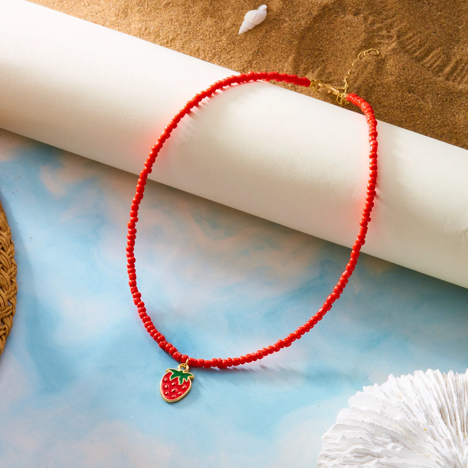 Lovely Strawberry Pendant Rice Bead Clavicle Necklace for Women Minimalist Starfish Cherry Choker Chain Beach Party Jewelry Gift