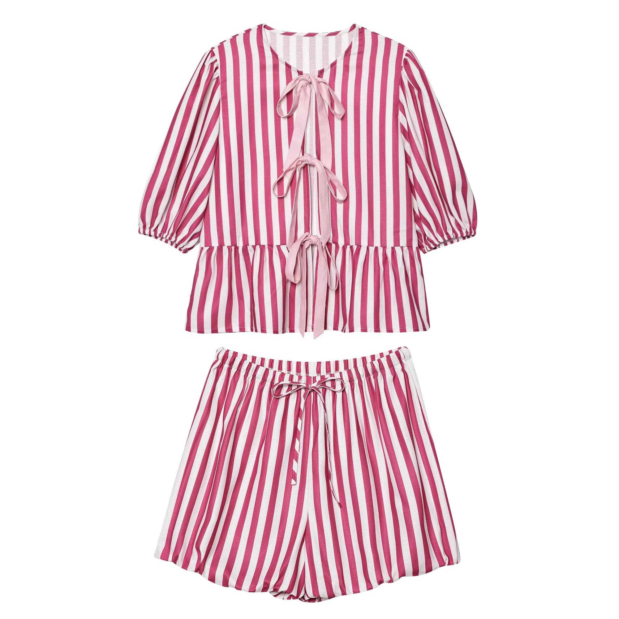 طقم شورت نسائي مكون من قطعتين مطبوع عليه مخطط حلو، بلوزة أنيقة بفيونكة مكشكشة، بدلة صيفية لقضاء العطلات على الشاطئ