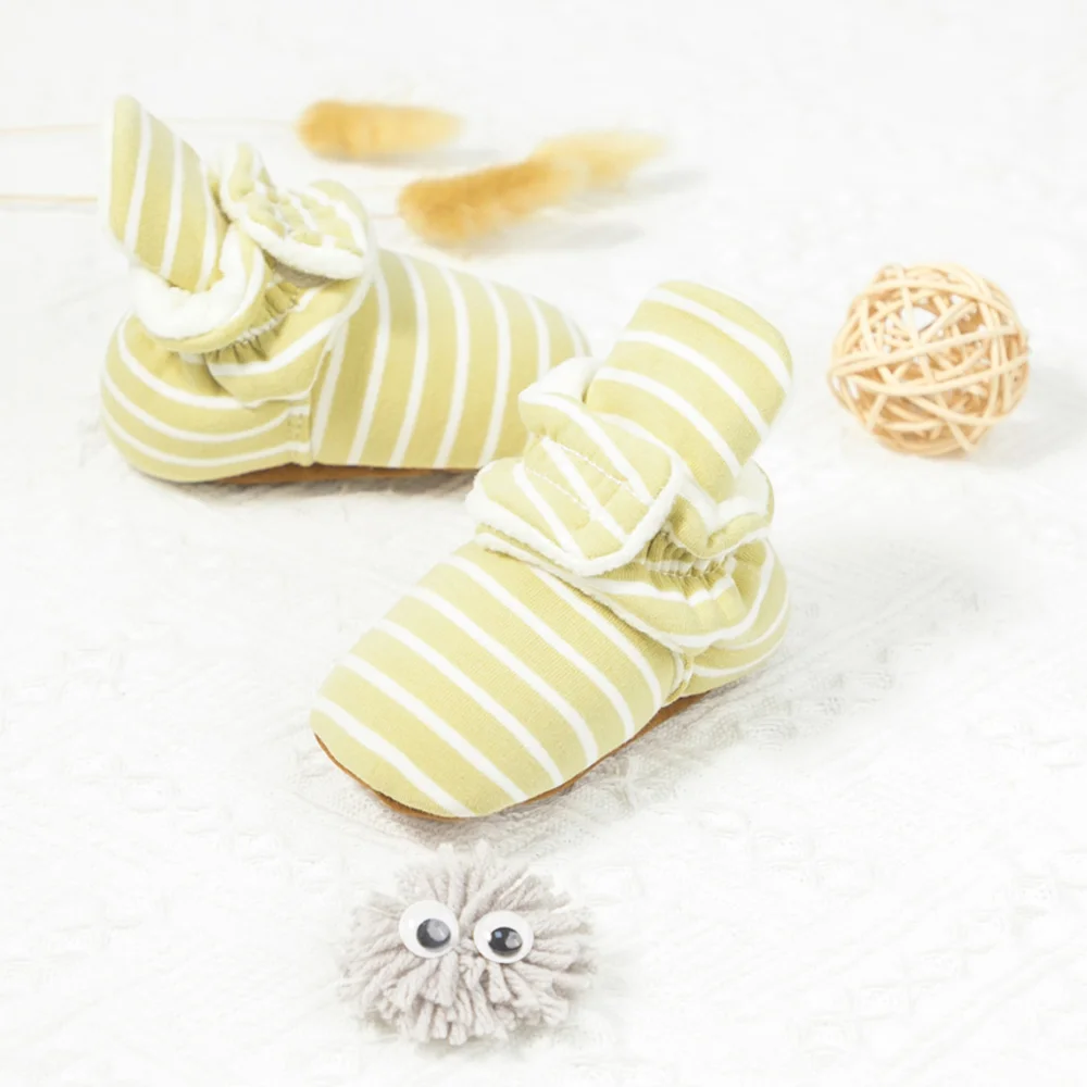 

Зимняя мягкая утолщенная теплая обувь с высоким верхом для новорожденных детская прогулочная обувь Нескользящая хлопковая мягкая подошва универсальная Классическая детская повседневная обувь