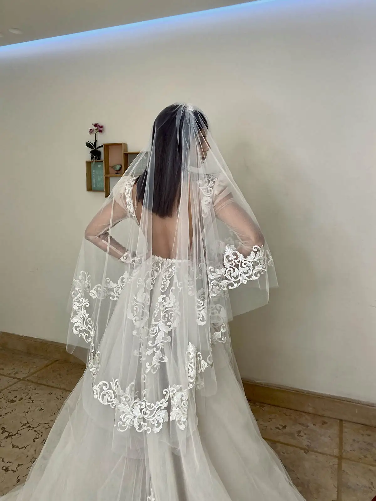 Velos de novia clásicos para mujer, apliques de una capa, tocado de novia principal, vestido de novia de princesa, batas de novia personalizadas