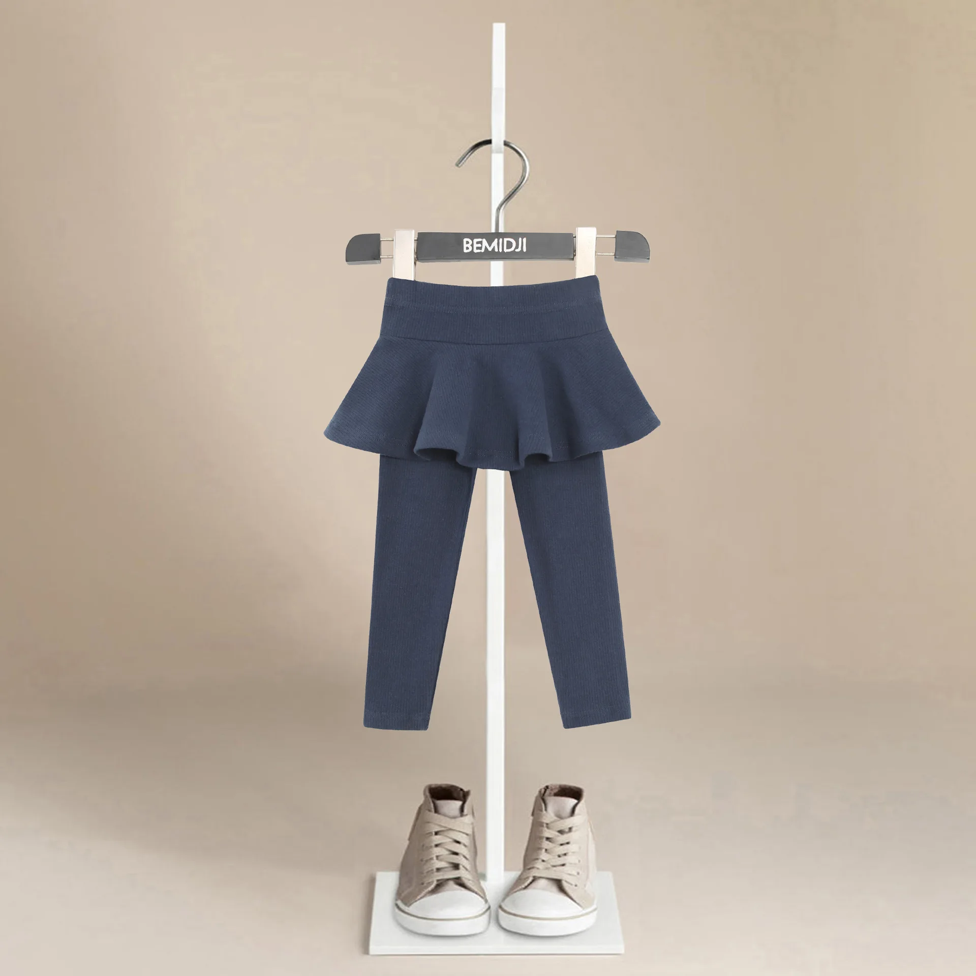

Kid Girl Ruffle Overlay 2 in 1 Leggings Suitable for Summer Season Comfortable Perfect for Outings and Daily Wear