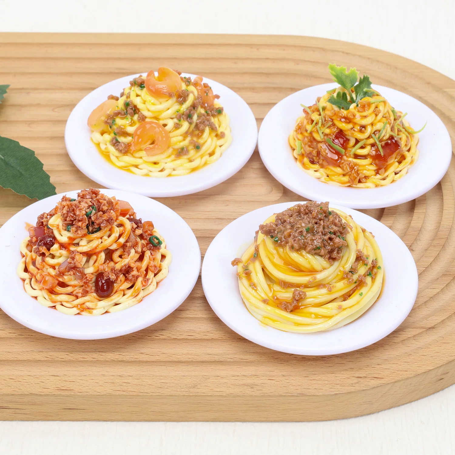 

9cm Artificial Fake Spaghetti Noodles Model Chinese Fried Noodles Food Keychain Simulation Display Prop for Window Decoration