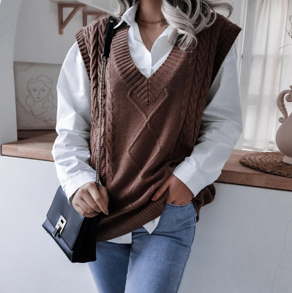 Women's Vest Tops 2024 Winter Clothes Fashion Solid Color V-neck Fried Dough Twists Casual Loose Fit Knitted Sweater Vest