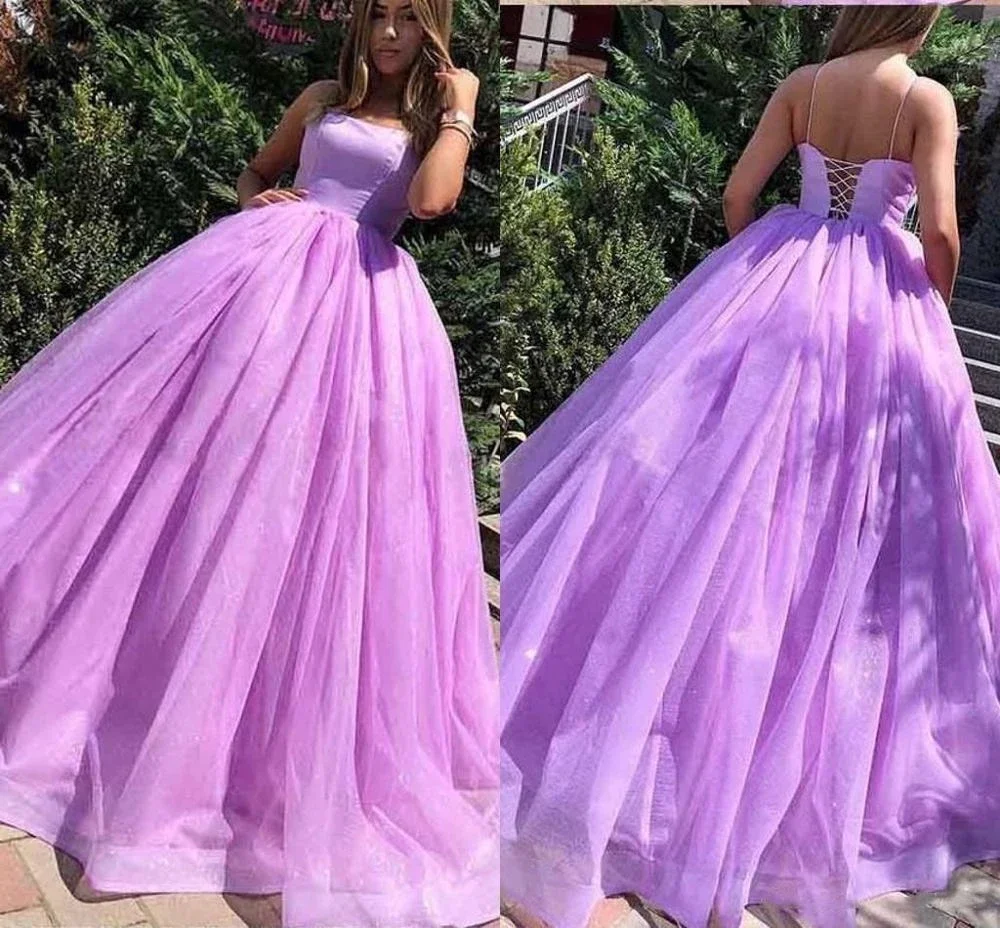 Ball Gown Quinceanera Dresses Spaghetti Straps Tulle vestidos de 15 años Long robe de bal debutante Sweep Train